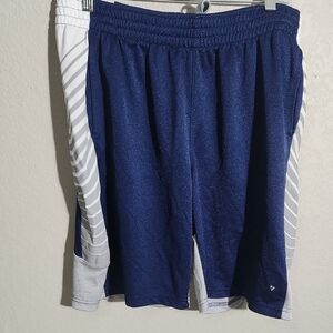 Old Navy Shorts Mens Size M Blue and White Athletic Shorts